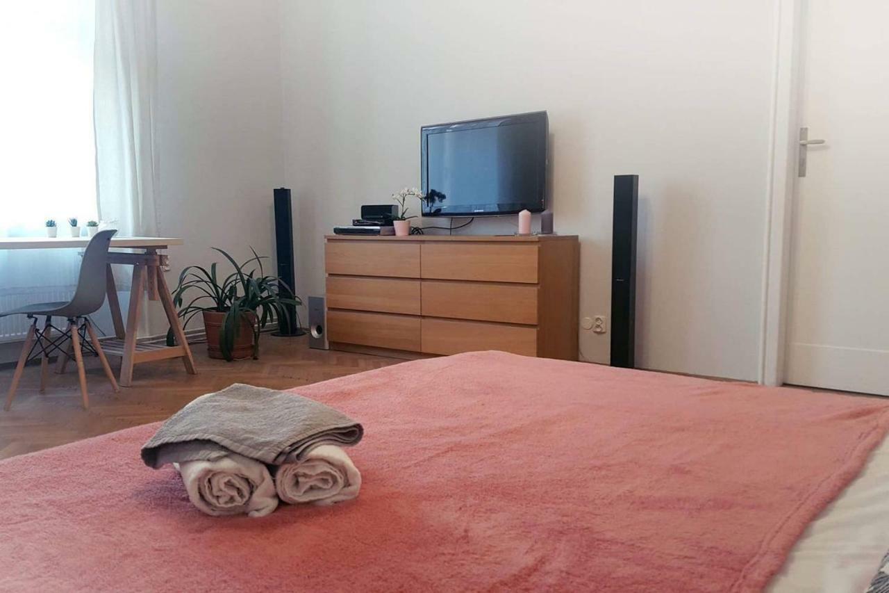 קרקוב Kings Neighbor. Apartment 600 Meters From Castle מראה חיצוני תמונה